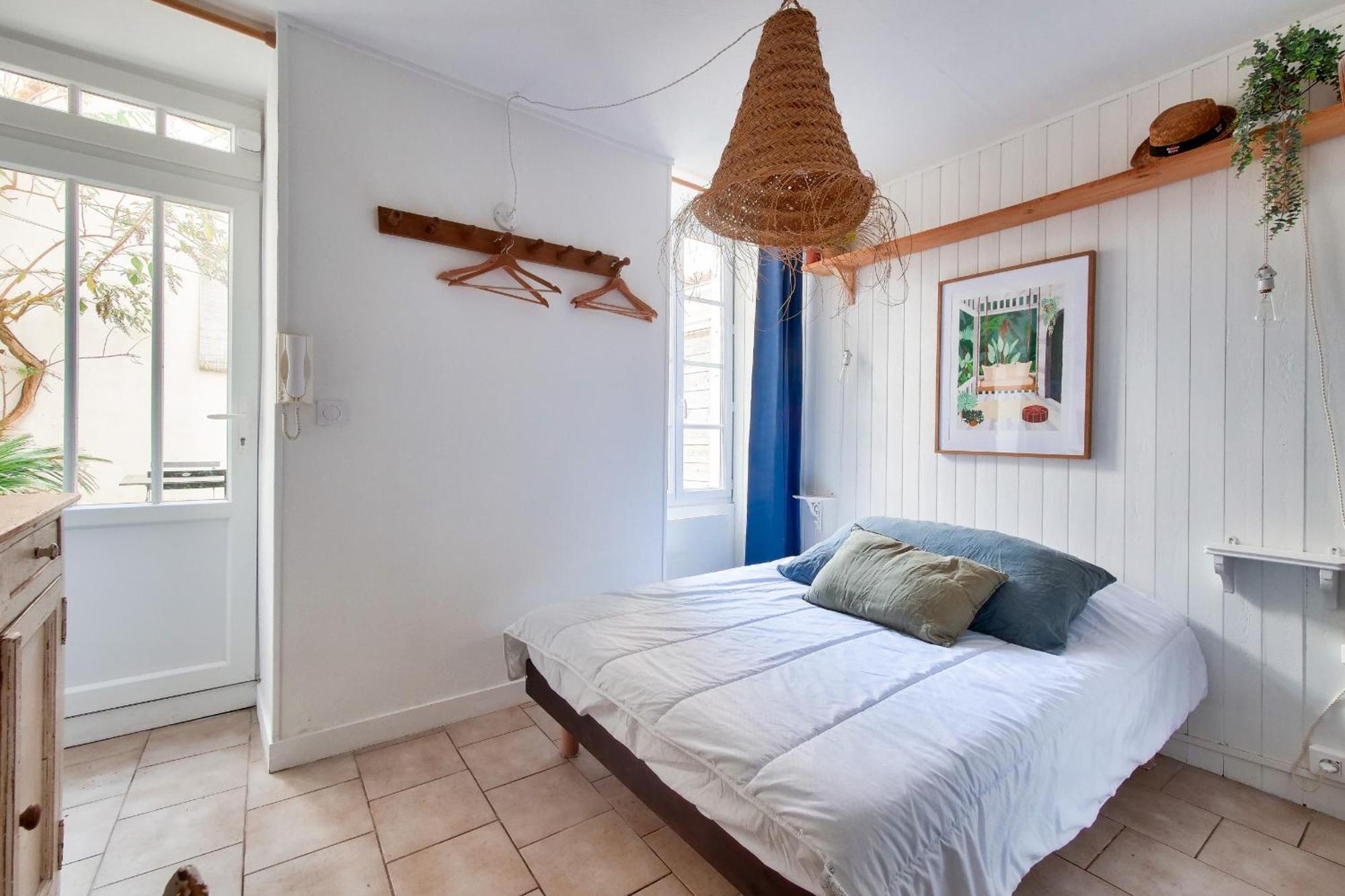 La Suite 24 - Studio Avec Terrasse A 100M Du Port De Saint-Martin-De-Re Exterior photo